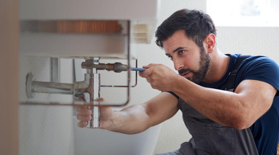 Professional sink repair services in Mooreville, MS